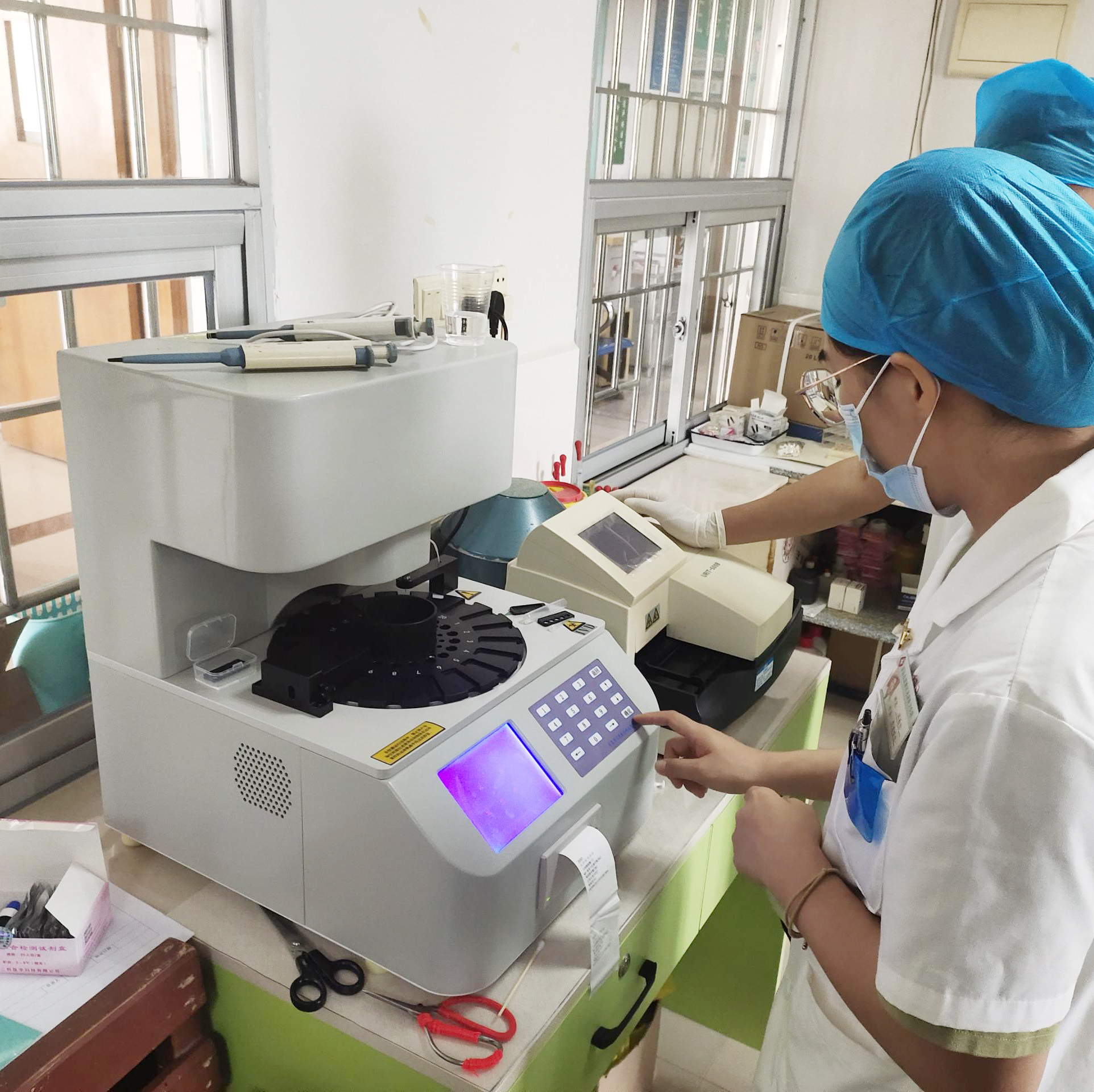 GK-2型陰道分泌物黄瓜视频免费下载器抵達廣東省清遠市清新區龍頸鎮衛生院安裝值得期待！
